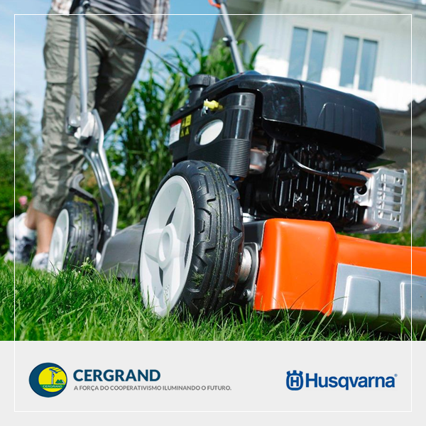 Máquina de Cortar Grama - Husqvarna LB 155S